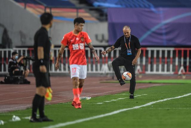 乔帅：对失利感到非常遗憾 我承担所有的责任